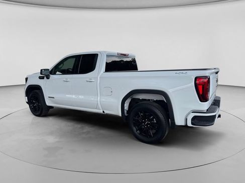 Used 2026 GMC Sierra 1500 Elevation AWD/4WD image 3
