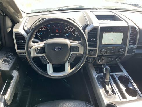 Used 2018 Ford F150 Lariat image 12