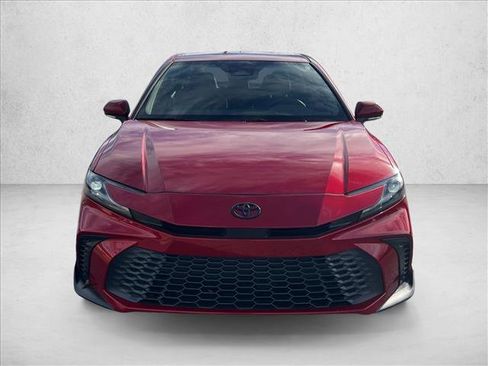 Certified 2025 Toyota Camry SE image 2