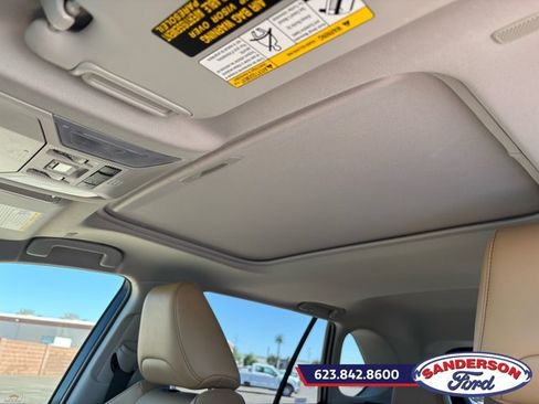Used 2023 Toyota RAV4 XLE Premium AWD/4WD image 21