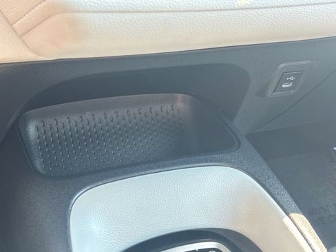 Used 2024 Toyota Corolla SE FWD image 25
