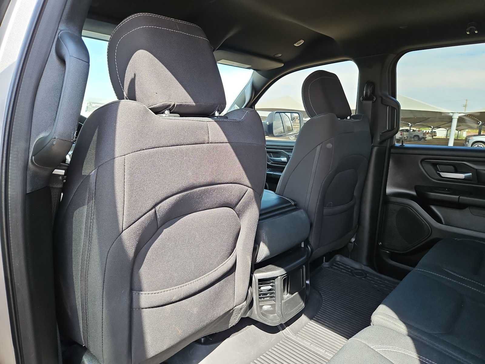 Used 2025 RAM 1500 Warlock AWD/4WD image 16