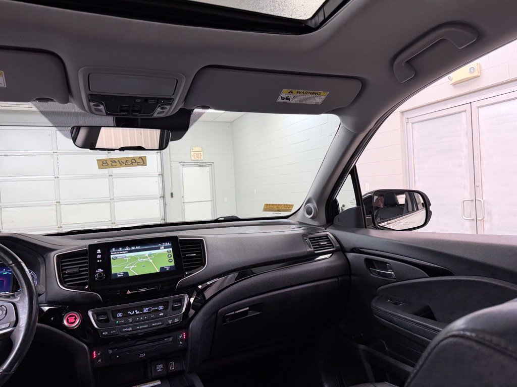Used 2020 Honda Pilot Elite image 35