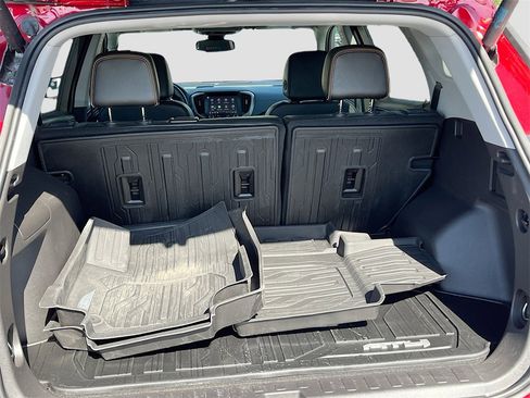 Used 2024 GMC Terrain AT4 w/ LPO, Floor Liner Package image 25