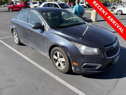 Used 2015 Chevrolet Cruze LT image 1