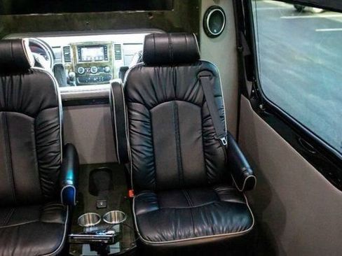 Used 2017 Mercedes-Benz Sprinter 2500 image 7