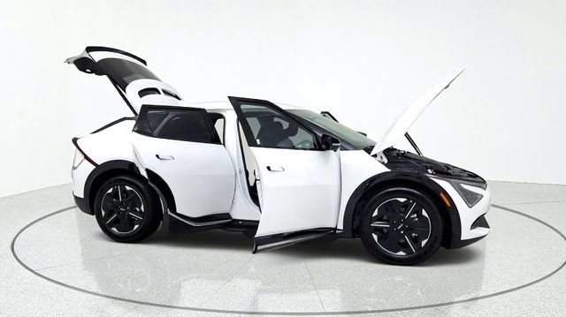 Used 2025 Kia EV6 Wind AWD/4WD image 11