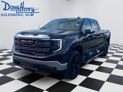 New 2026 GMC Sierra 1500 SLT w/ SLT Convenience Package image 1