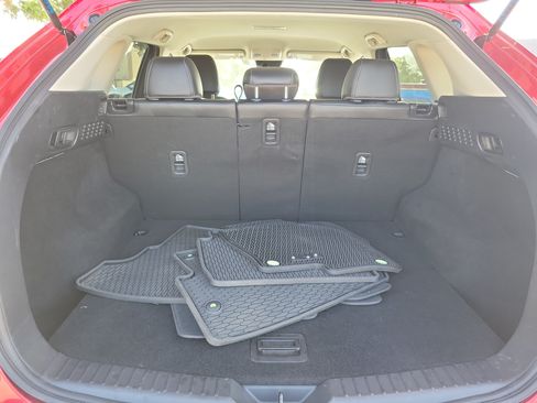 Used 2024 MAZDA CX-5 AWD 2.5 S w/ Select Package image 8