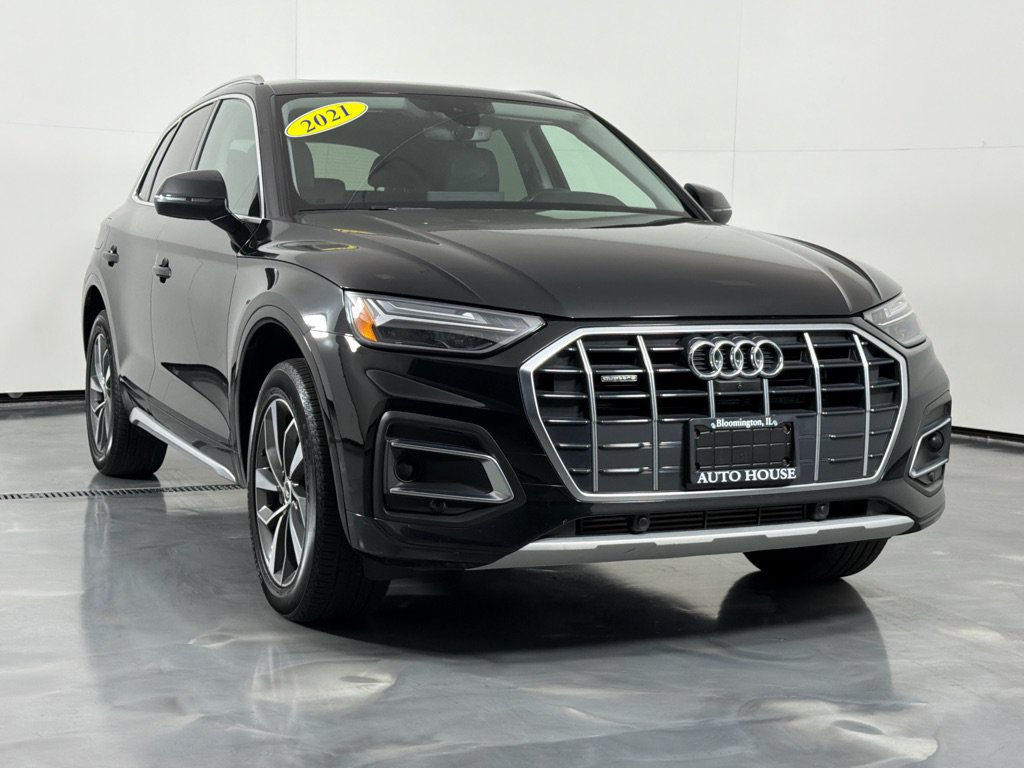 Used 2021 Audi Q5 2.0T Premium Plus w/ Premium Plus Package AWD/4WD image 3