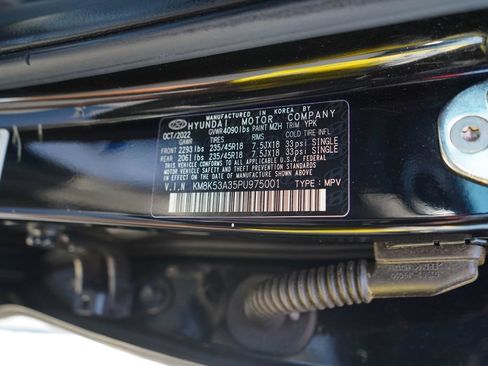 Used 2023 Hyundai Kona Limited FWD image 41
