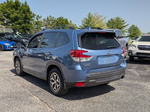Used 2021 Subaru Forester Premium AWD/4WD image 7