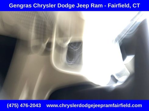Certified 2024 Jeep Grand Cherokee L Limited AWD/4WD image 24