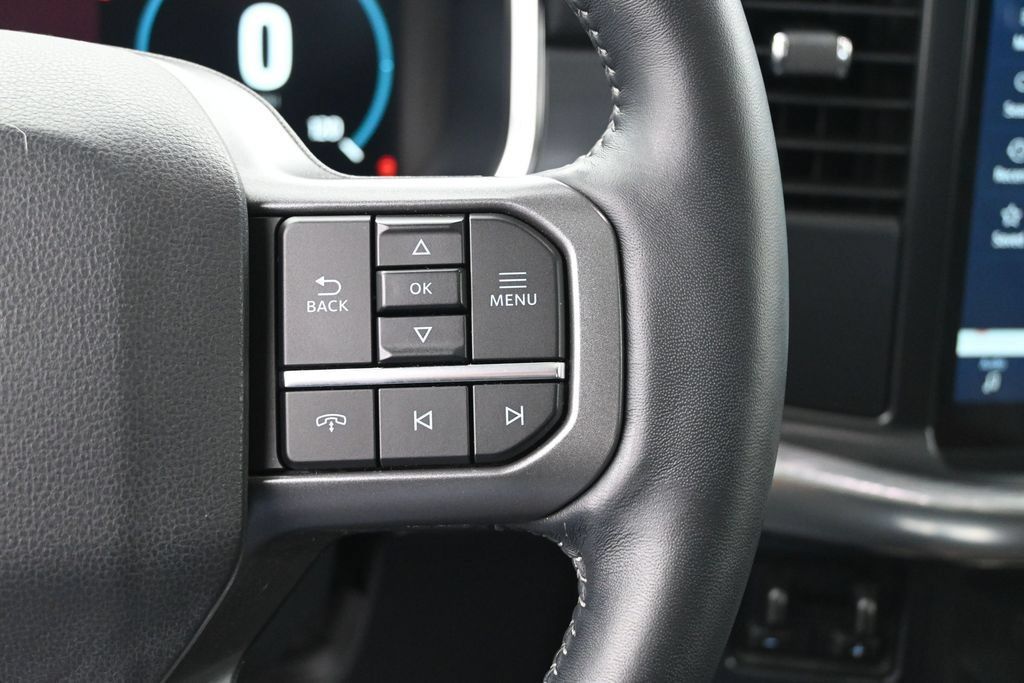 Used 2021 Ford F150 Lariat w/ Equipment Group 502A High AWD/4WD image 39