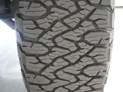 Used 2018 Jeep Wrangler Unlimited Sport S image 27