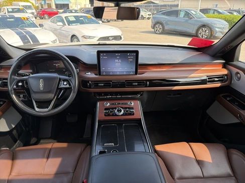 Used 2023 Lincoln Aviator Grand Touring w/ Equipment Group 301A AWD/4WD image 22