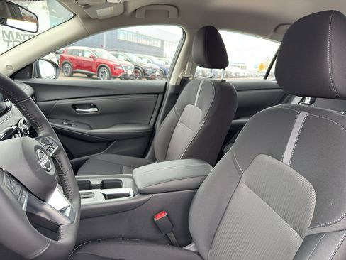 New 2025 Nissan Sentra SV image 25