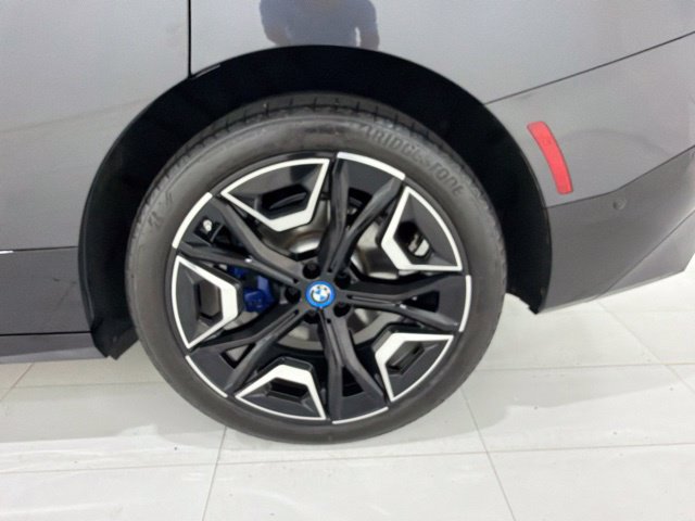 Certified 2024 BMW iX xDrive50 w/ Sport Package AWD/4WD image 42