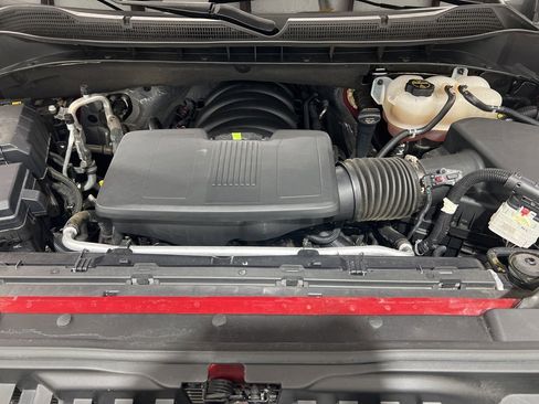 Used 2024 Chevrolet Silverado 1500 LT Trail Boss w/ Convenience Package II image 27