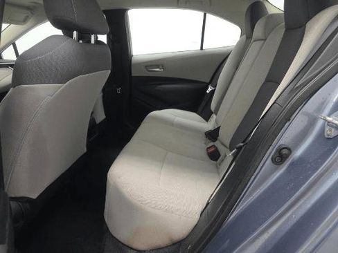 Used 2021 Toyota Corolla LE image 13