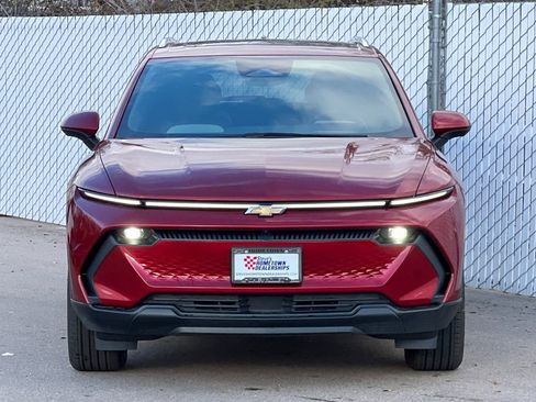 New 2026 Chevrolet Equinox EV LT AWD/4WD image 6