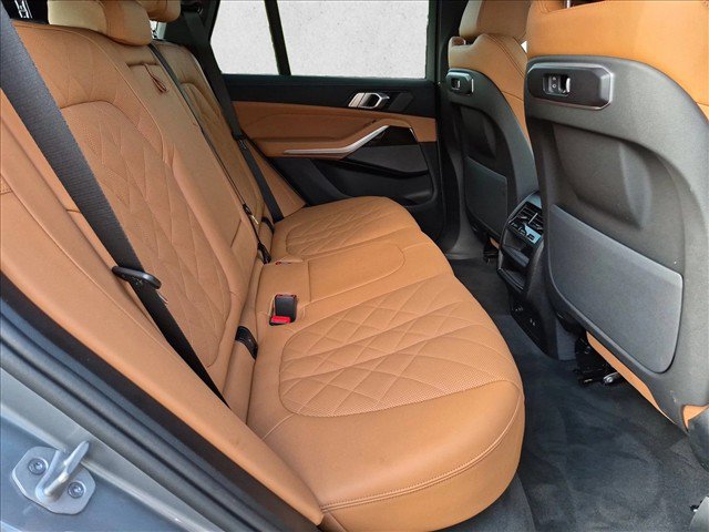 Certified 2026 BMW X5 xDrive40i w/ Premium Package AWD/4WD image 21
