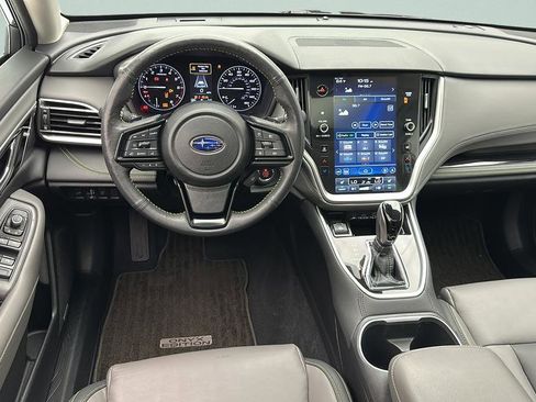 Used 2025 Subaru Outback Onyx Edition AWD/4WD image 10