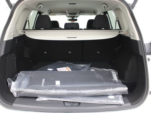 New 2026 Nissan Rogue SV image 27