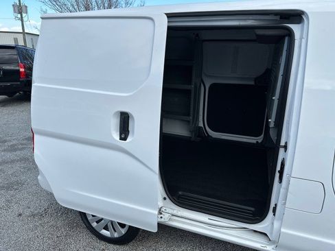 Used 2021 Nissan NV200 SV image 23
