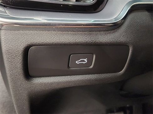 Used 2024 Volvo S60 B5 Core image 20