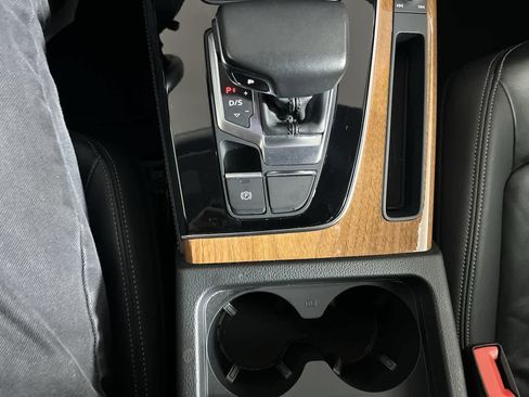 Used 2023 Audi Q5 2.0T Premium Plus image 22