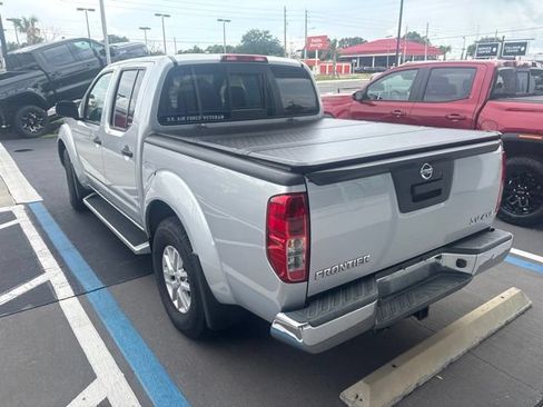 Used 2021 Nissan Frontier SV w/ SV Utility Package AWD/4WD image 6