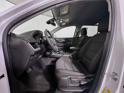 Used 2024 GMC Terrain SLE FWD image 13