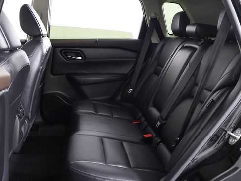 Used 2023 Nissan Rogue SL AWD/4WD image 29