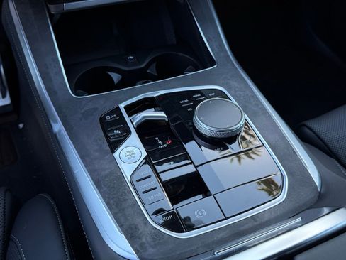 New 2026 BMW X5 sDrive40i image 23