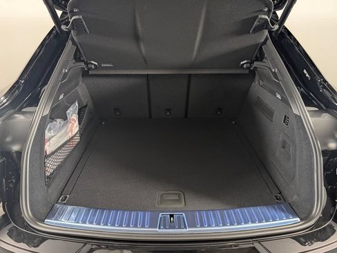 New 2026 Porsche Cayenne GTS AWD/4WD image 17