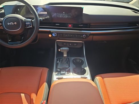 New 2026 Kia Carnival SX Prestige image 17