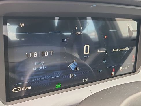 New 2027 Chevrolet Bolt LT w/ Comfort Package image 25