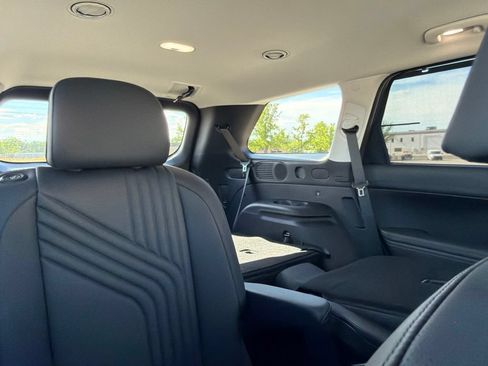 Used 2026 Hyundai Palisade SEL AWD/4WD image 33