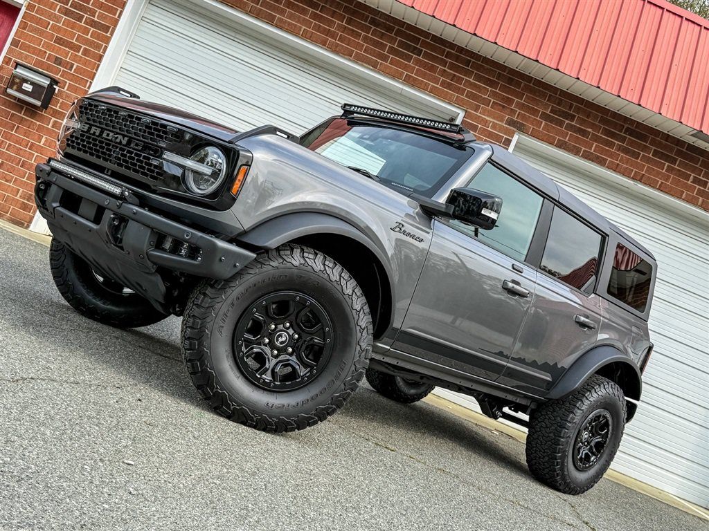 Used 2021 Ford Bronco Wildtrak AWD/4WD image 3