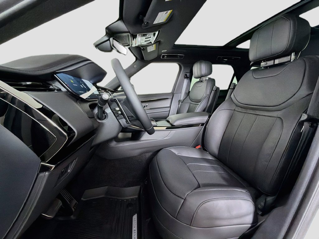 New 2027 Land Rover Range Rover Sport Dynamic SE AWD/4WD image 22