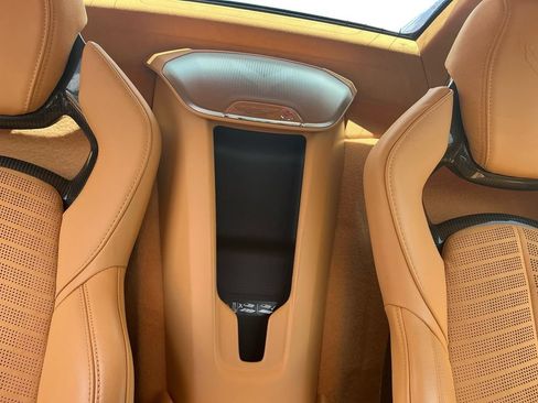 Used 2021 Chevrolet Corvette Stingray Premium Conv w/ Z51 Performance Package RWD image 21
