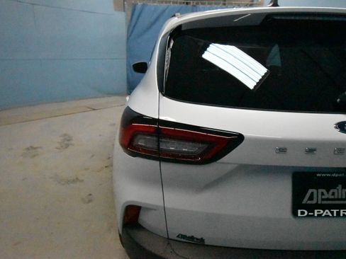 New 2026 Ford Escape SE image 34