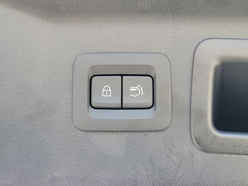 Used 2024 MAZDA CX-90 3.3 Turbo w/ Preferred Package image 11