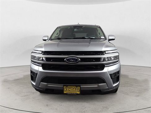 Certified 2024 Ford Expedition XLT image 8