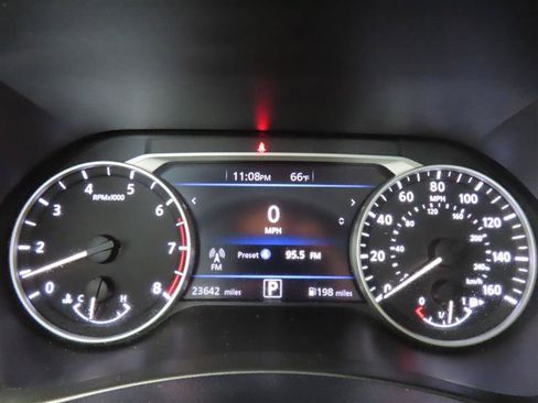 Used 2025 Nissan Sentra SV FWD image 19