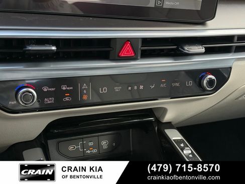 New 2026 Kia Sorento SX Prestige AWD/4WD image 18