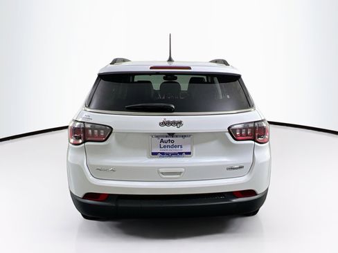 Used 2022 Jeep Compass Latitude w/ Convenience Group AWD/4WD image 6