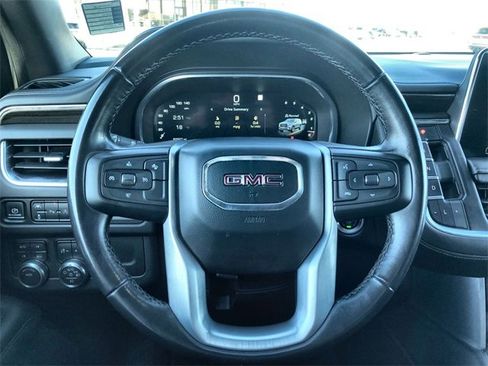 Used 2022 GMC Yukon SLE image 14