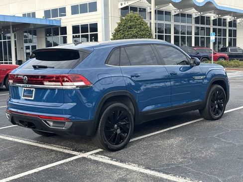 Used 2026 Volkswagen Atlas Cross Sport SE FWD image 4